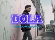 Lirik dan Makna Lagu Dola