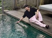 Foto Lee Joon Gi Asyik Santai di Bali & Pemotretan di Resort Mewah