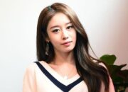 Jiyeon T-Ara Kepergok Nangis Saat Fan Meeting di Tengah Prosesi Cerai