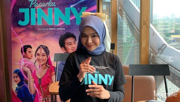 Nggak Cocok Kalem, Ria Ricis Jadi Jin Ceriwis di Series ‘Pacarku Jinny’